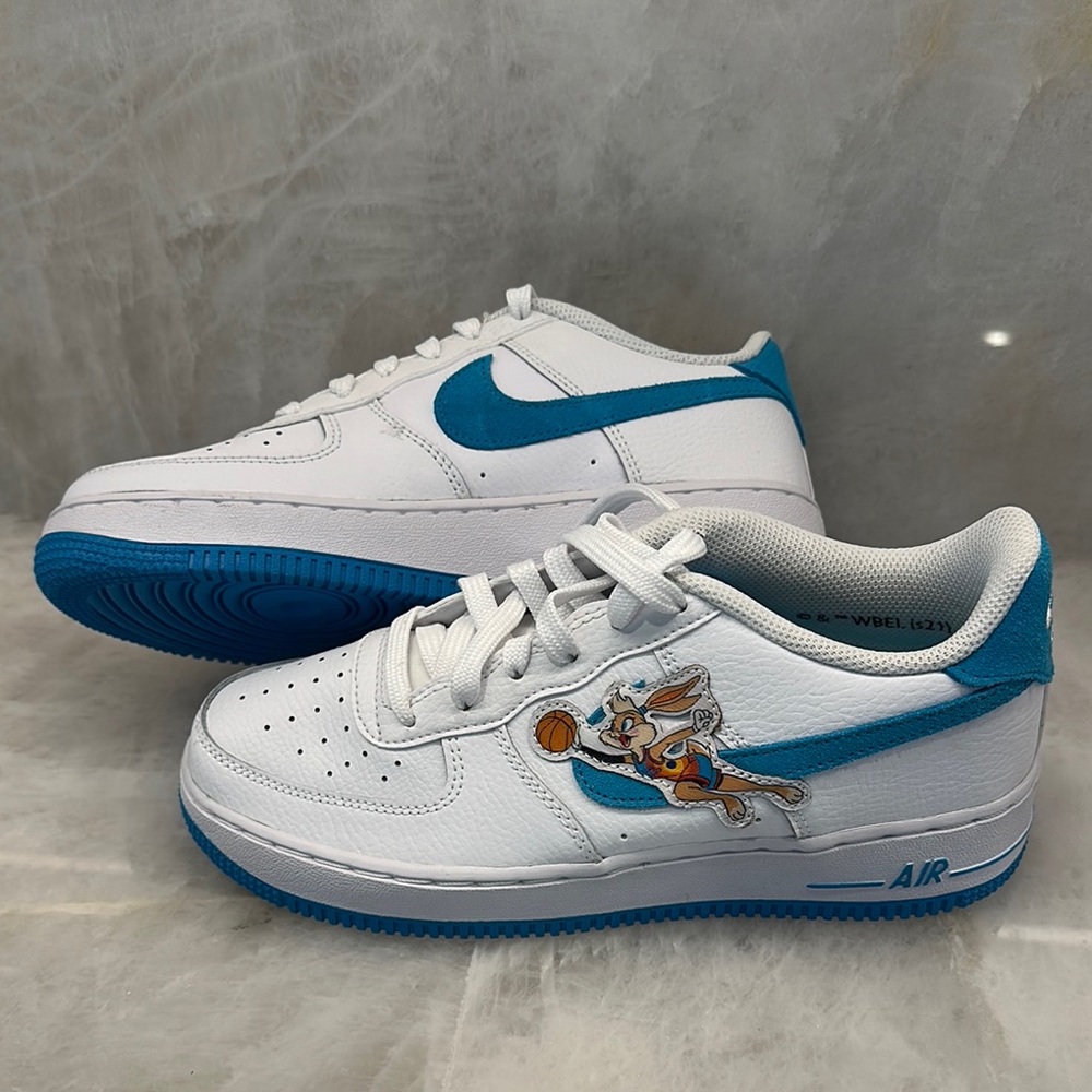 Nike Kids White and Blue Sneakers 6Y
